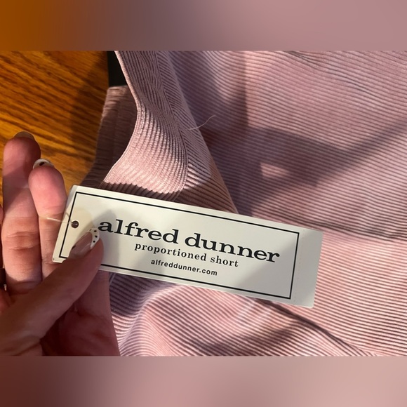 Alfred Dunner Classic Fit Proportioned Short Pants Size 12 New with Tags - Picture 3 of 7